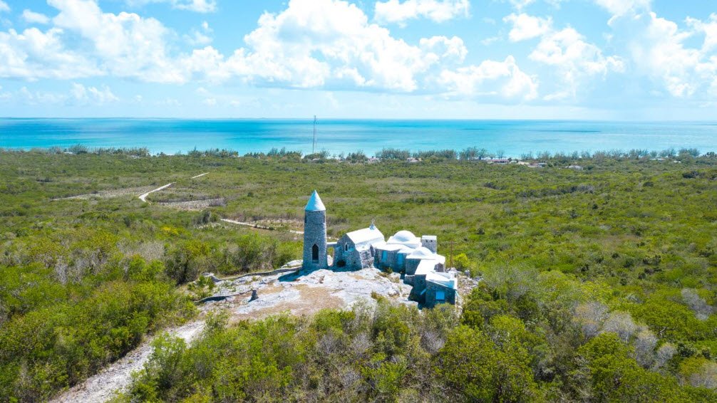 Mount Alvernia, Bahamas